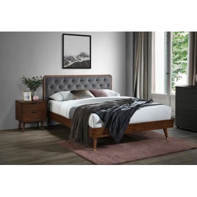 Pat din lemn si MDF, capatai tapitat cu stofa Cassidy Gri / Nuc, 200 x 160 cm Pat din lemn si MDF, capatai tapitat cu stofa Cassidy Gri / Nuc, 200 x 160 cm