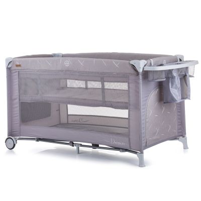 Patut pentru copii Chipolino Dorme platinum pliabil, roti cu blocare, buzunar lateral, usita cu fermoar, accesorii incluse