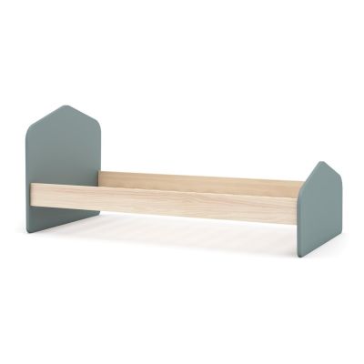 Pat pentru copii în culoare naturală/verde prăfuit cu aspect de lemn de pin cu somieră 90x190 cm Estefania – Marckeric