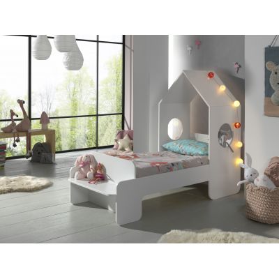 Pat din MDF pentru copii tip casuta Casami Alb Pat din MDF pentru copii tip casuta Casami Alb