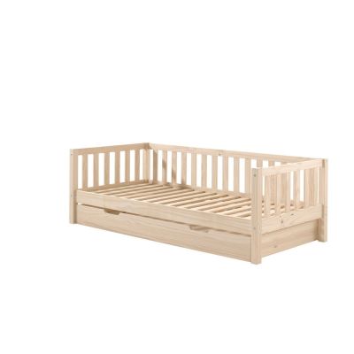 Pat pentru copii în culoare naturală din lemn de pin cu somieră 90x200 cm Fritz – Vipack