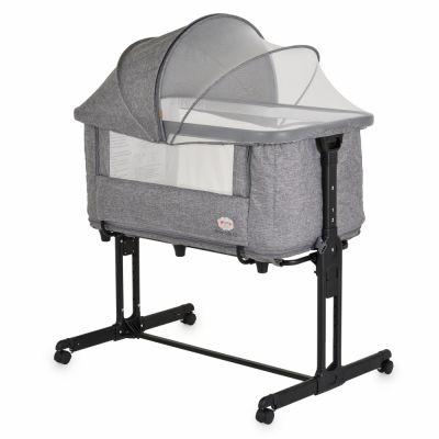 Patut pentru bebelusi 2in1 Moni Baby Crib Gri Melange cu laterala culisanta,Transformabil in tarc,5 nivele de reglare inaltime,Roti cu frana,Capotina cu plasa de insecte,Curele pentru fixare pat parinte,Saltea inclusa
