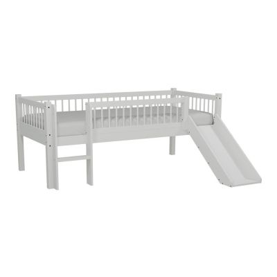 Pat pentru copii alb înalt din lemn de stejar cu tobogan cu somieră 90x200 cm Forrest – Vipack
