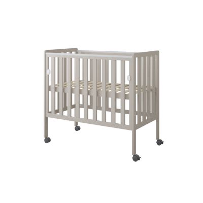 Patut din lemn Nichiduta Bambi Cashmere 100x50 cm cu laterala culisanta,roti cu blocare,margine din silicon pentru protectie dintisori,design modern,margini rotunjite,3 nivele de reglare somiera,vopsele si materiale sigure